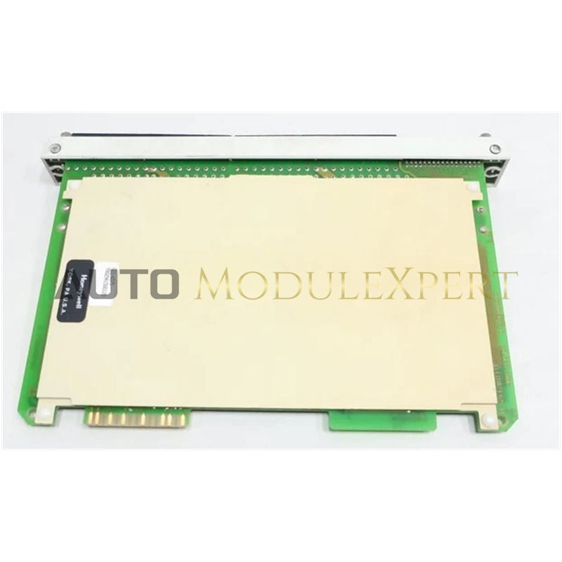 621-6575 Honeywell IPC Output Module for Industrial Control Systems