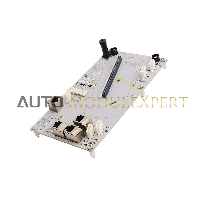 Controlador HONEYWELL CC-TCNT01 C300 IOTA