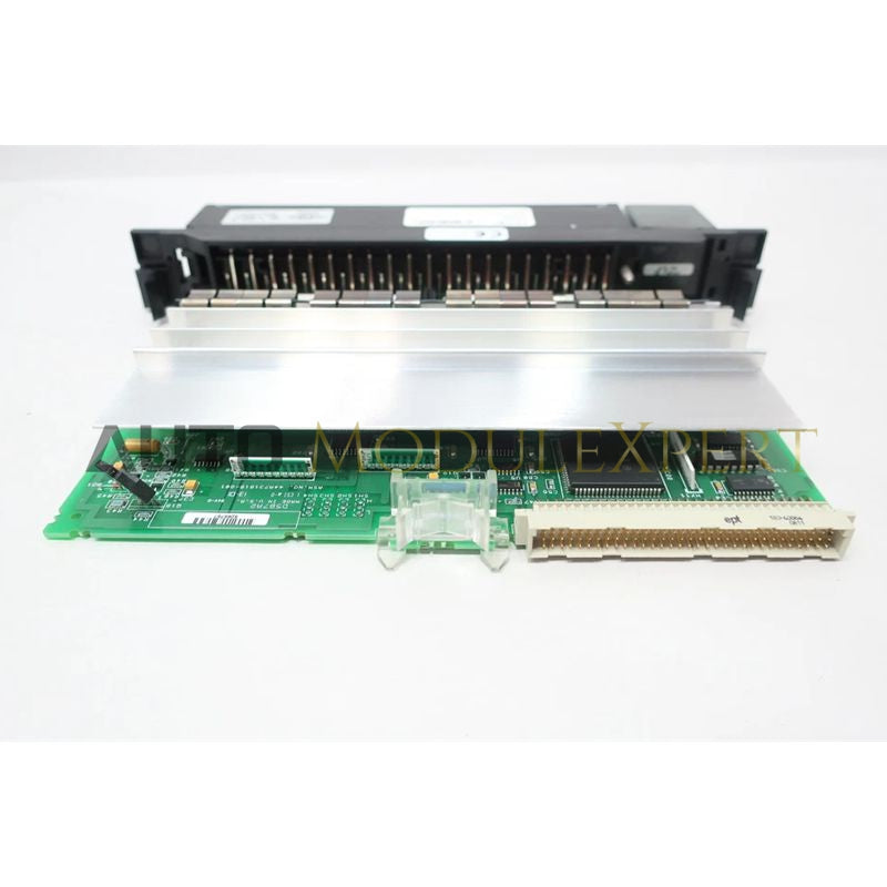 وحدة الإخراج المنفصلة GE Fanuc IC697MDL340