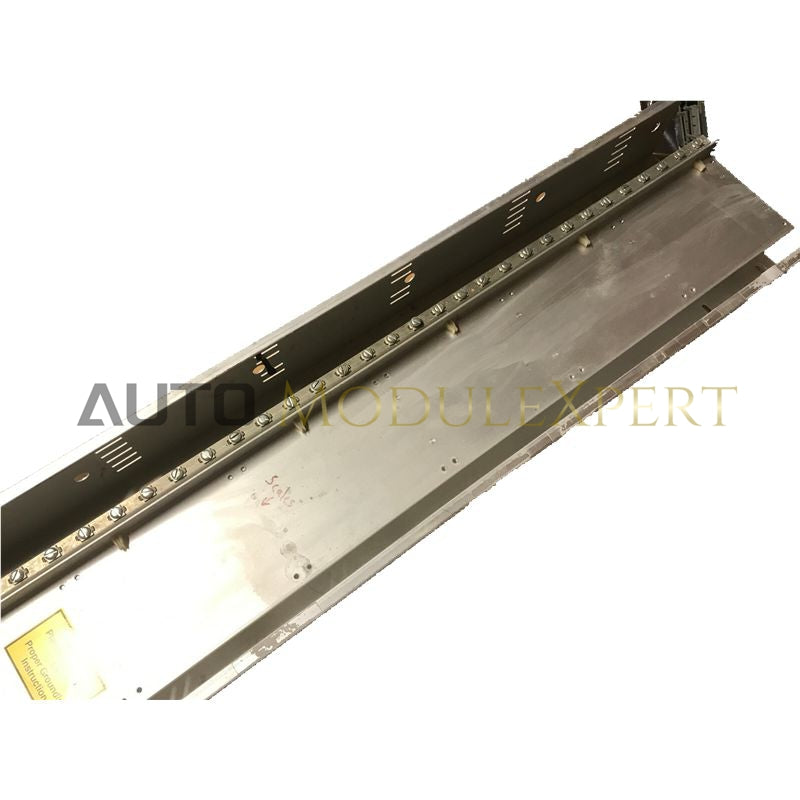 MU-TMCN02 561401846-200 Honeywell Terminal Board for Process Control Systems