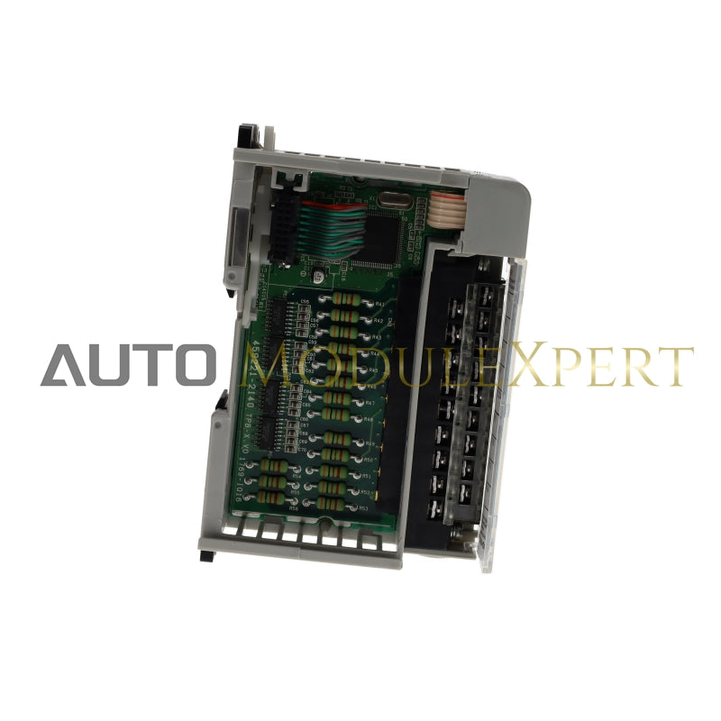 وحدة الإدخال/الإخراج الرقمية DC من نوع Allen-Bradley 1769-IQ16 CompactLogix