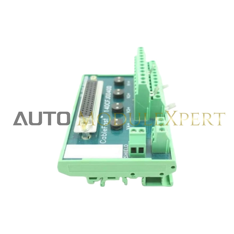 Módulo de Saída Analógica Schneider 140CFJ00400