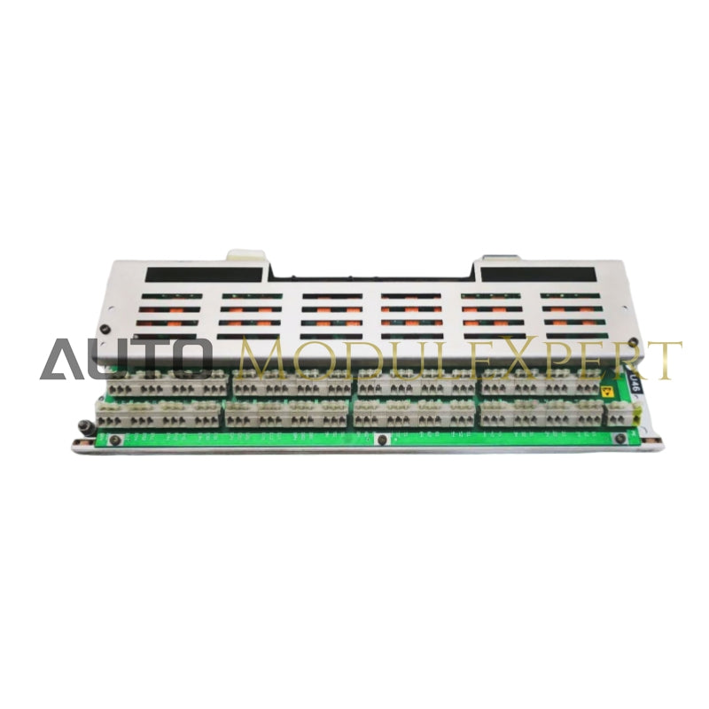 Tarjeta de Salida de Relé ABB AR C093 AE01 HIEE300690R0001