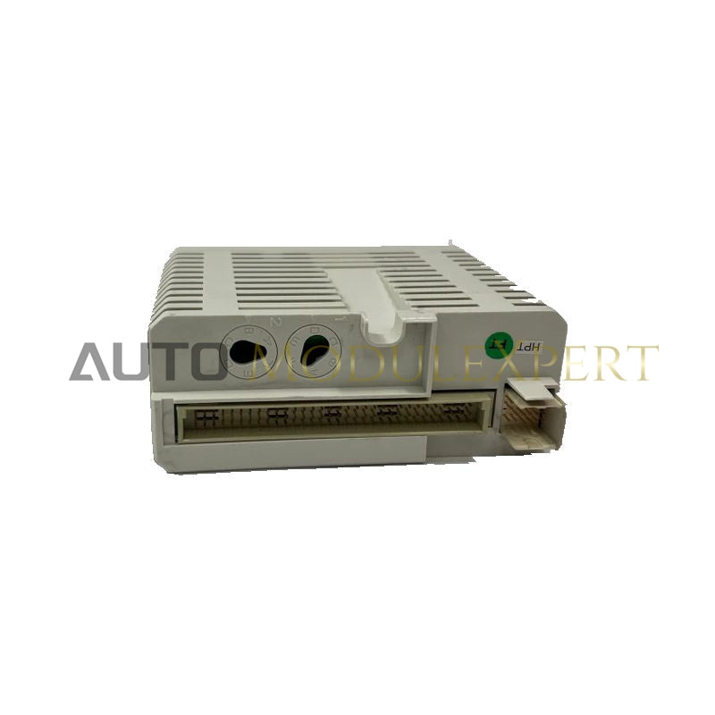 Analog Output Module for Industrial Automation ABB AO845A