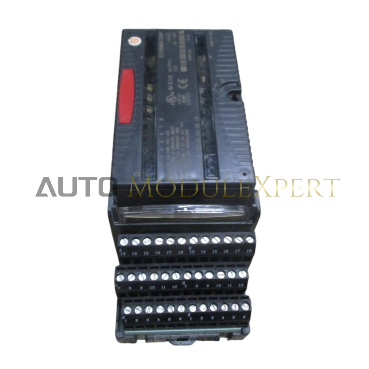 IC200MDL330F GE VersaMax โมดูลเอาต์พุต ของใหม่และของแท้จากสต็อก
