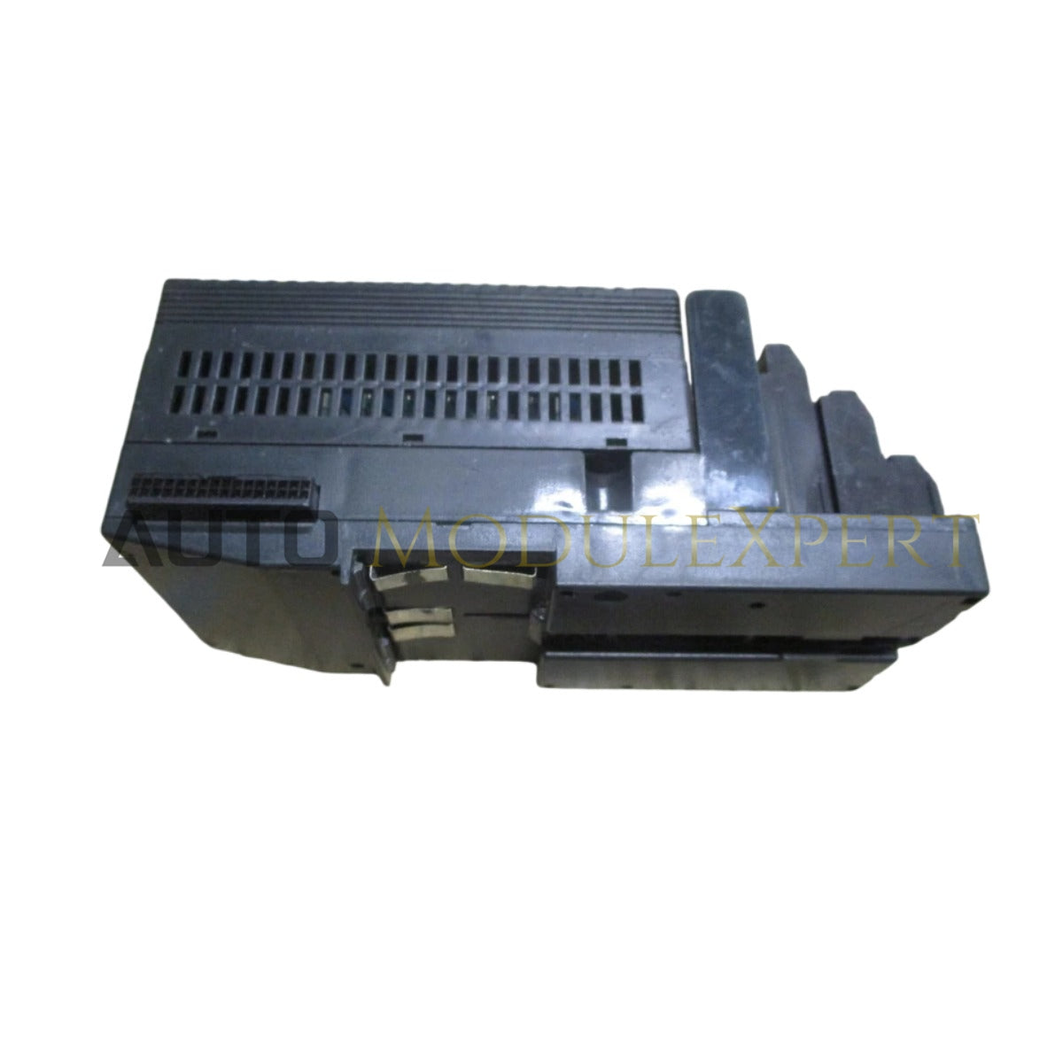 IC200MDL330F GE VersaMax выходной модуль Новый и оригинальный складской запас