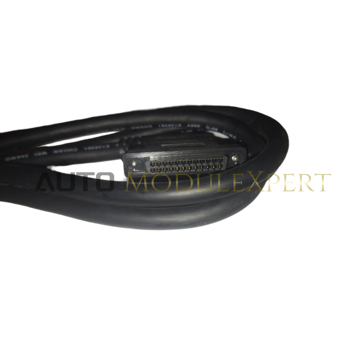 IC693CBL328B GE Fanuc 90-30 3-Meter I/O Cable