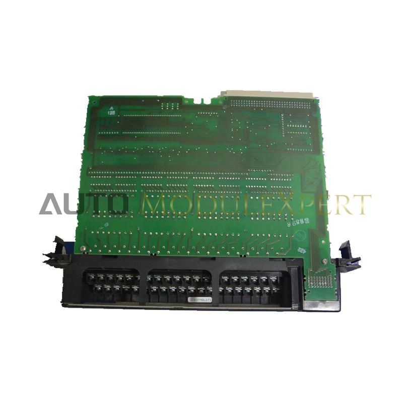 GE Fanuc IC697MDL671 Series 90-70 Discrete Input Interrupt Module