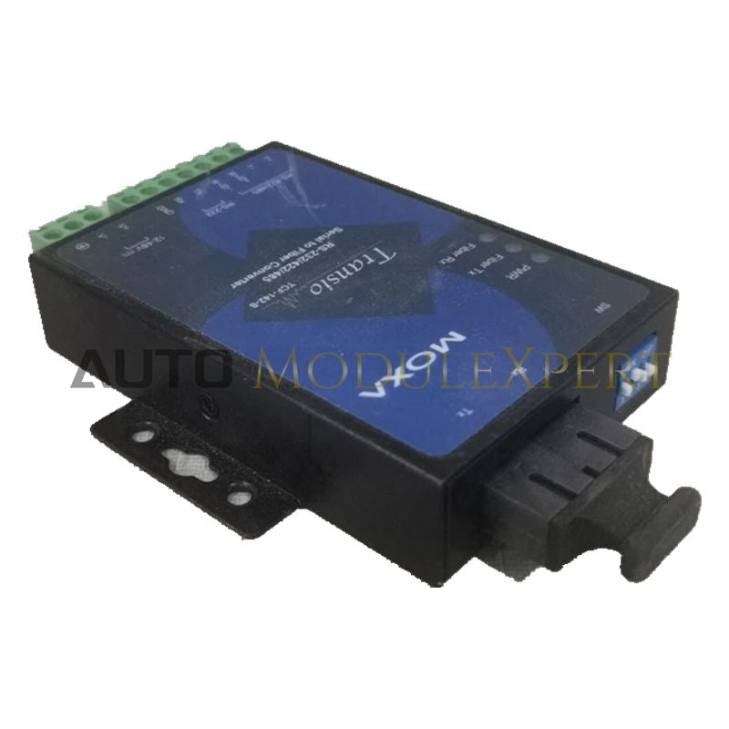 Fiber Optic Converter MOXA TCF-142-S-SC for Networking Systems